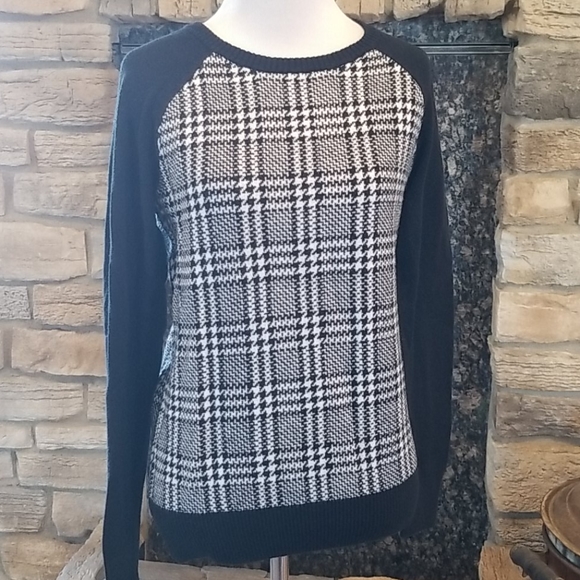 Merona Sweater - Picture 1 of 3